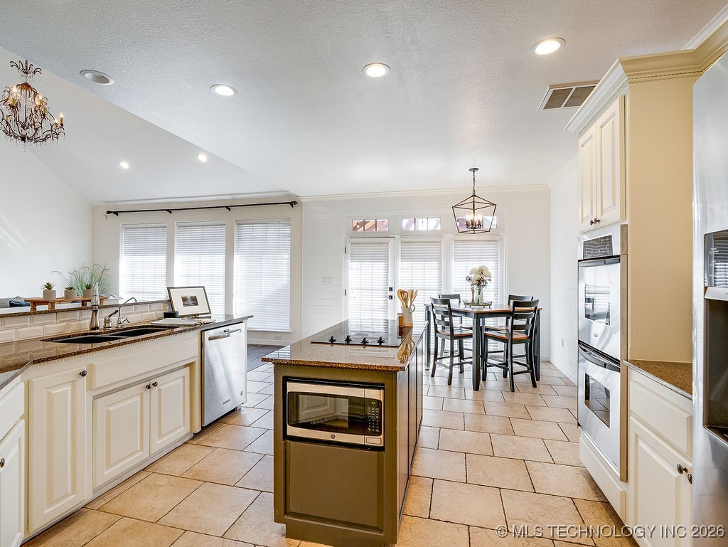 1505 Augusta
