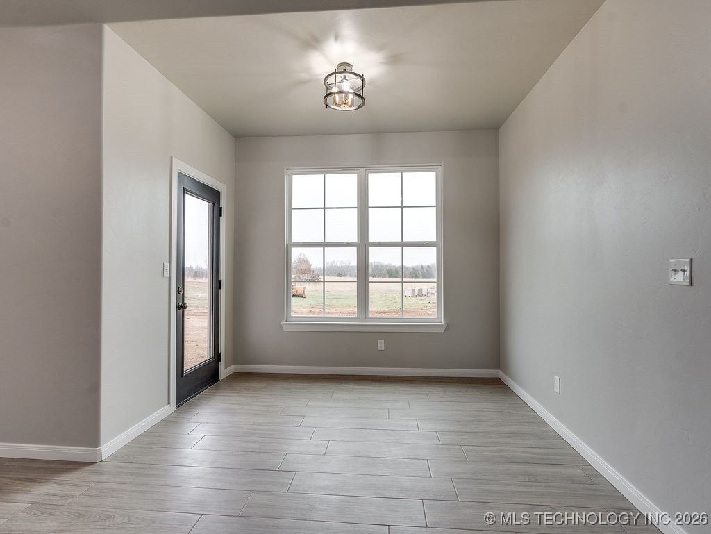 12098 County Road 3513 Loop