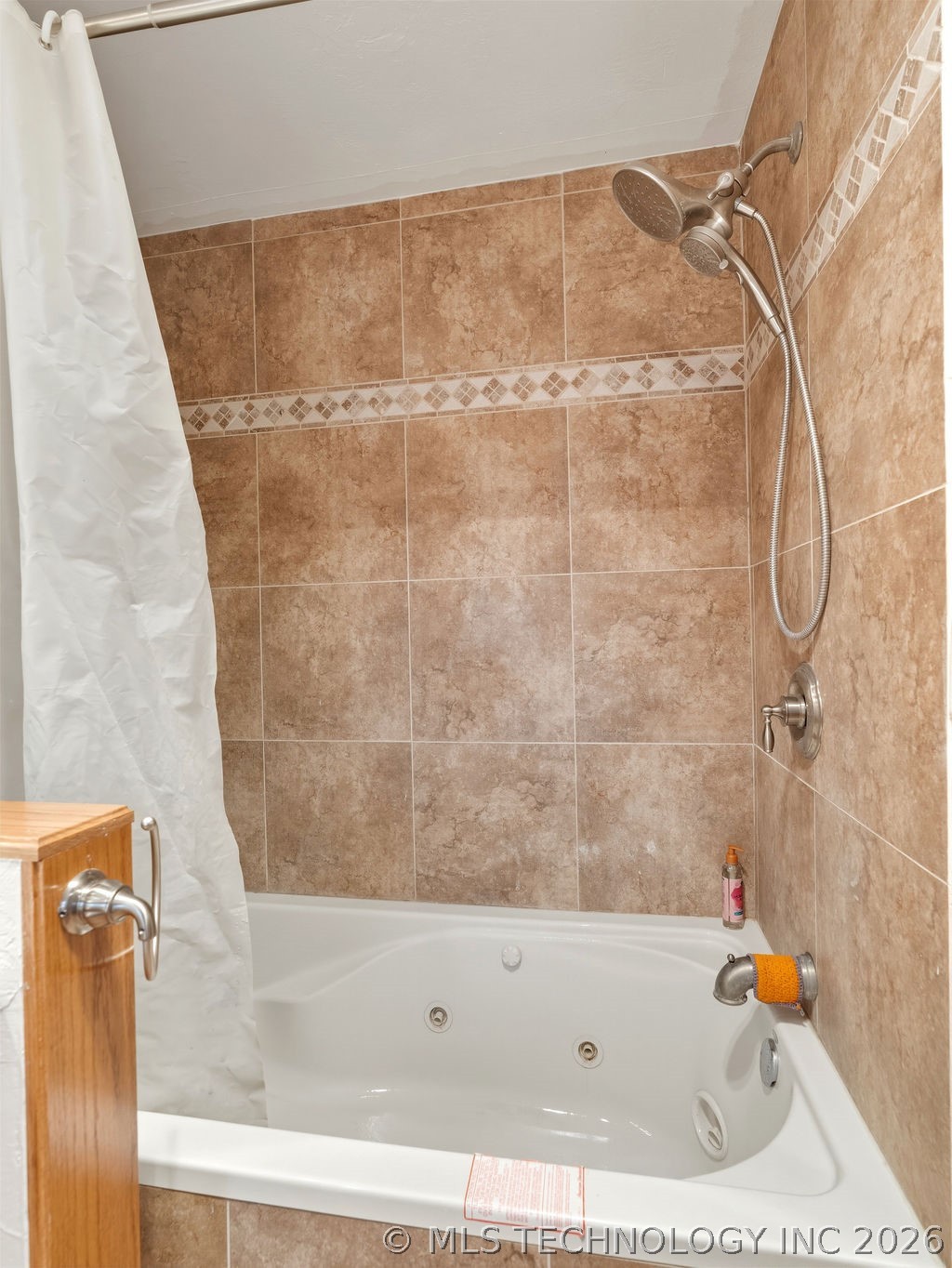 222 Country Club Road