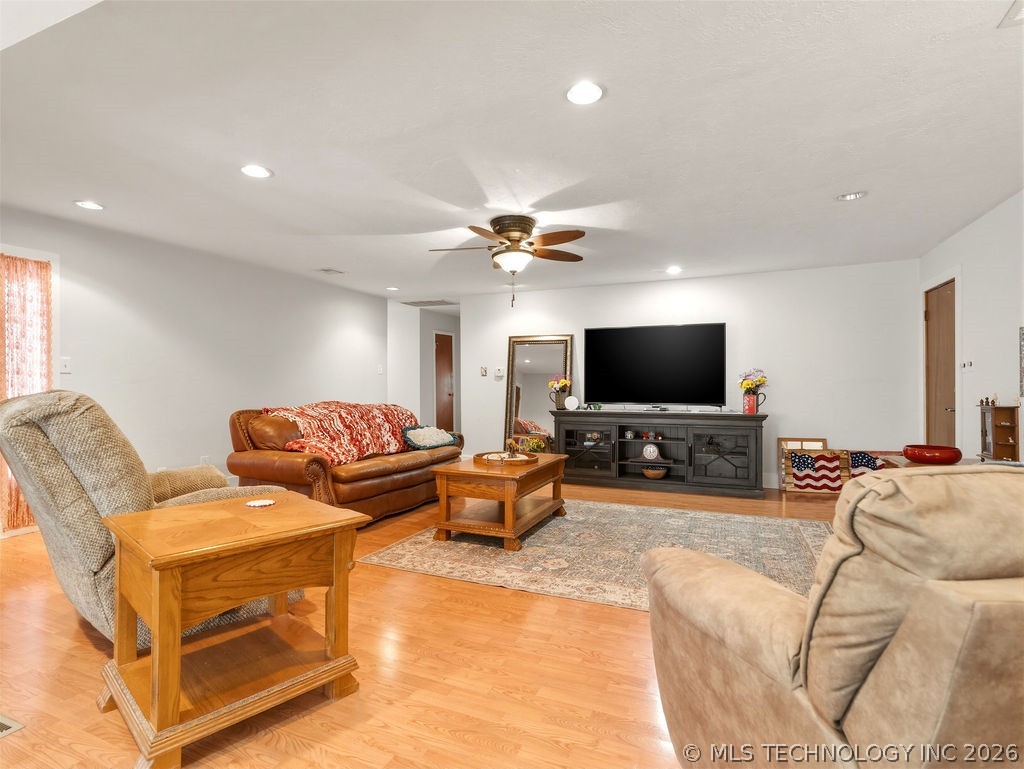 222 Country Club Road