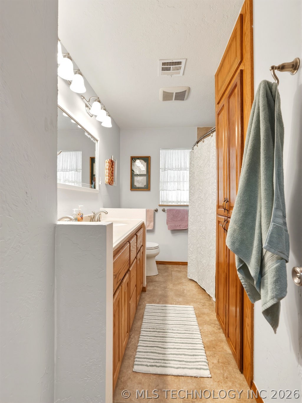 222 Country Club Road