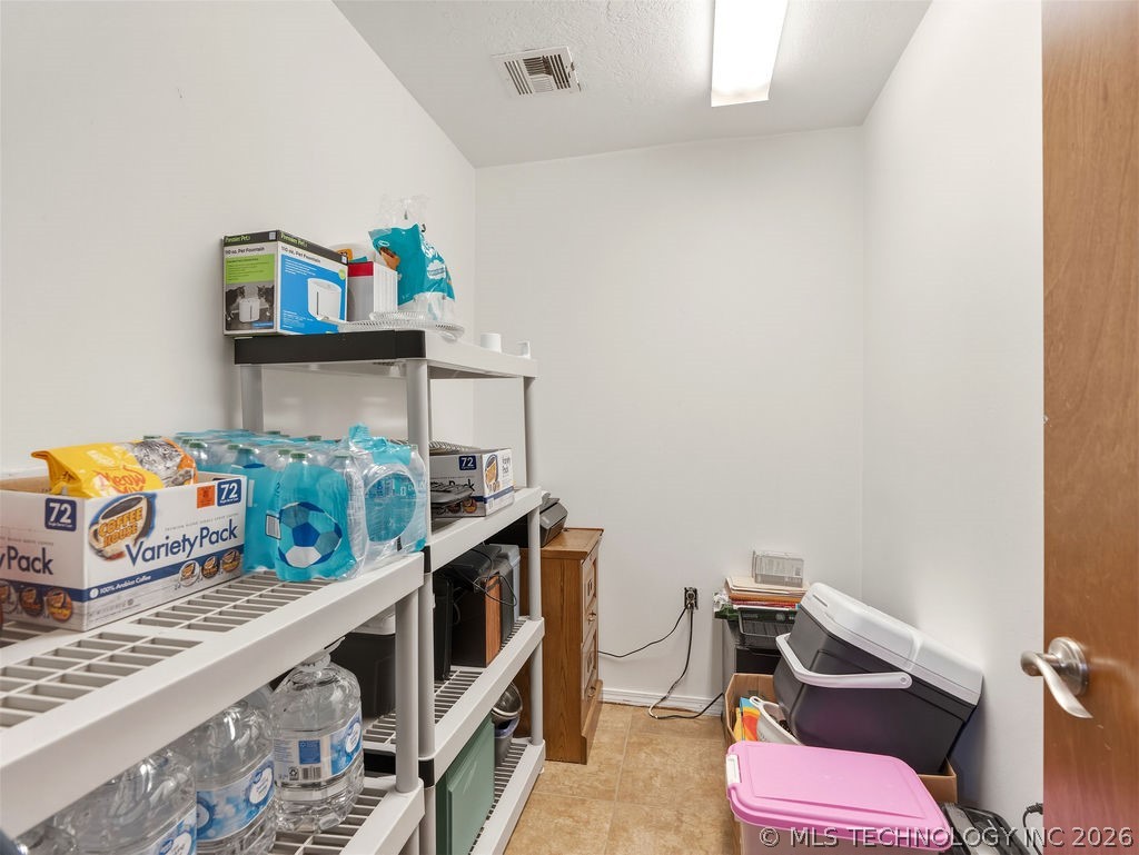 222 Country Club Road