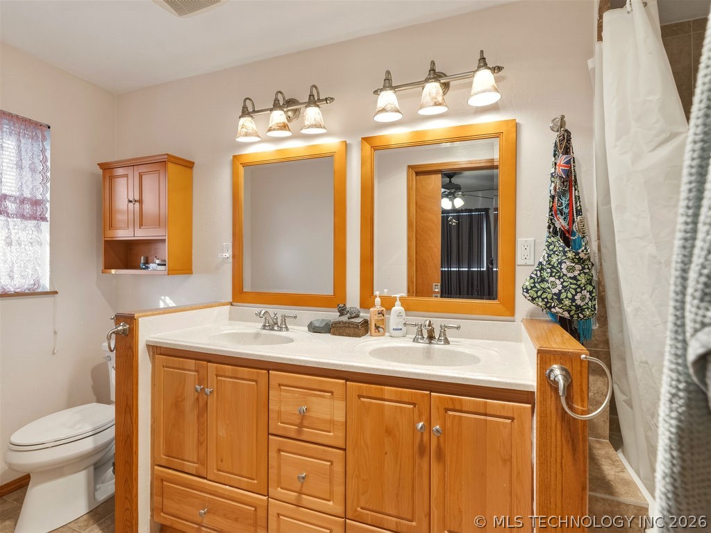 222 Country Club Road