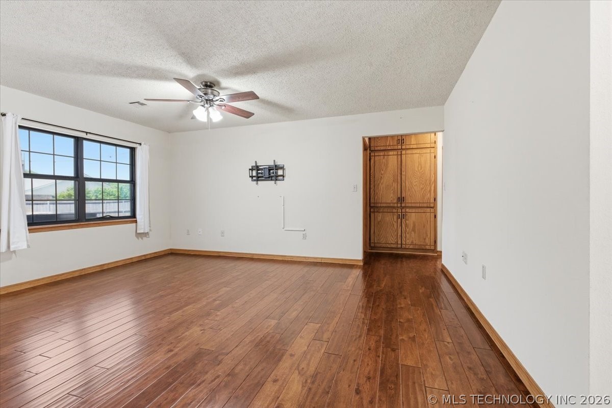 16039 County Road 3535