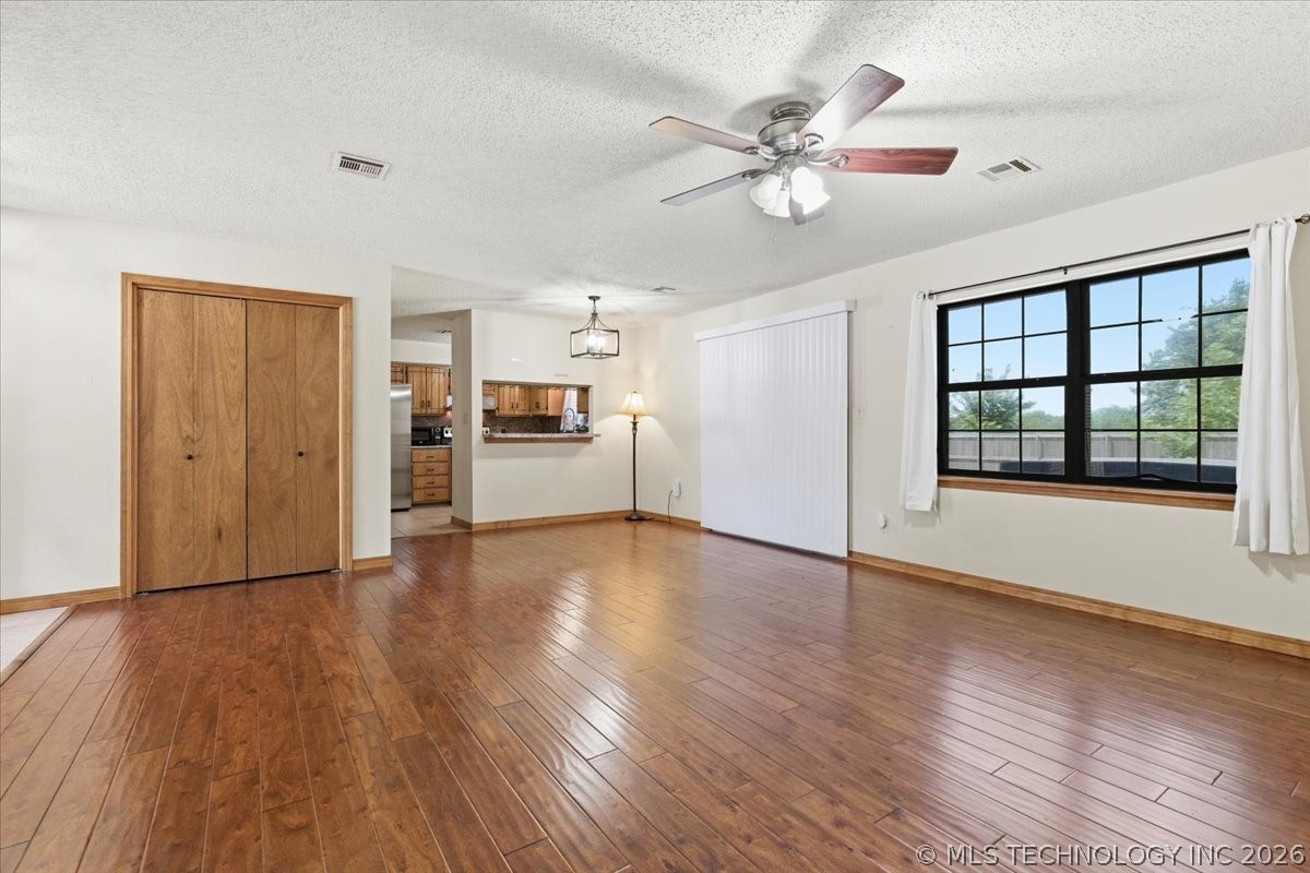 16039 County Road 3535
