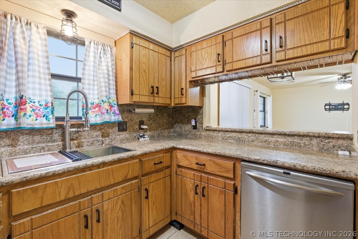 16039 County Road 3535