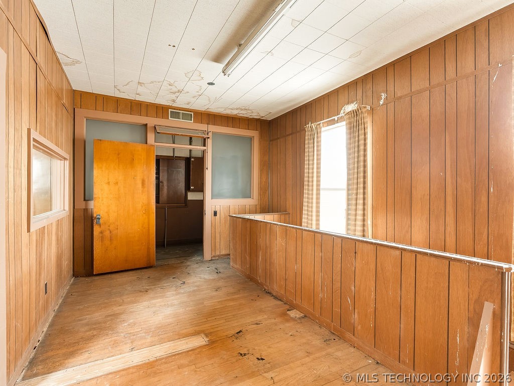 119 W Main