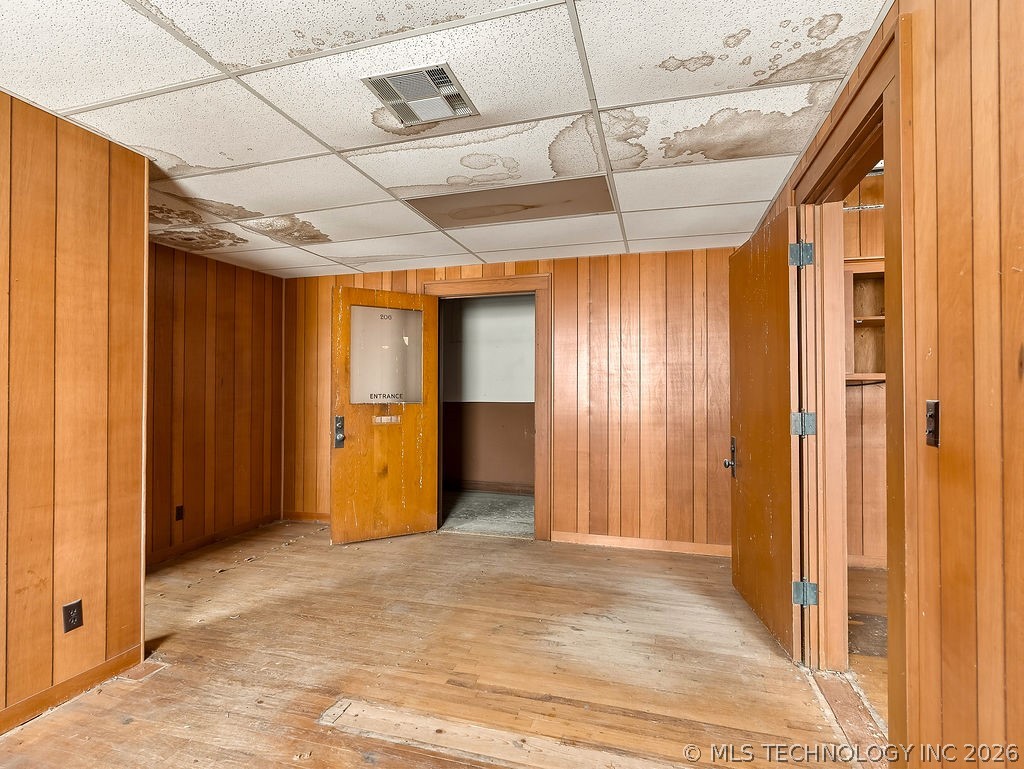 119 W Main