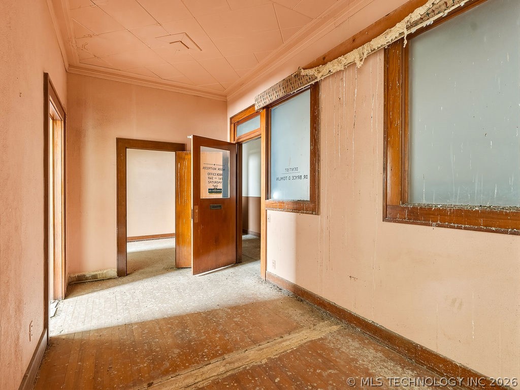 119 W Main