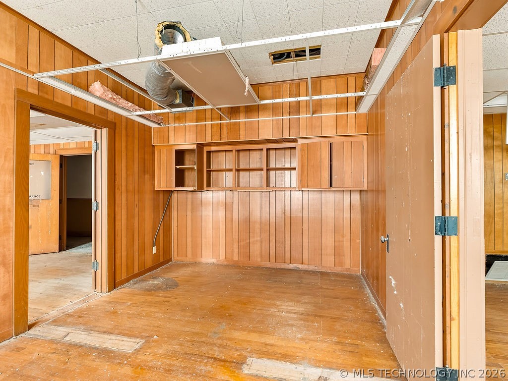 119 W Main