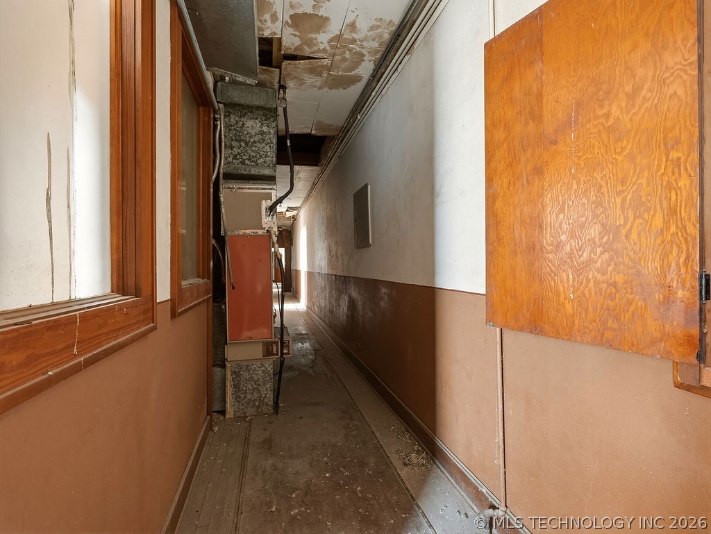 119 W Main
