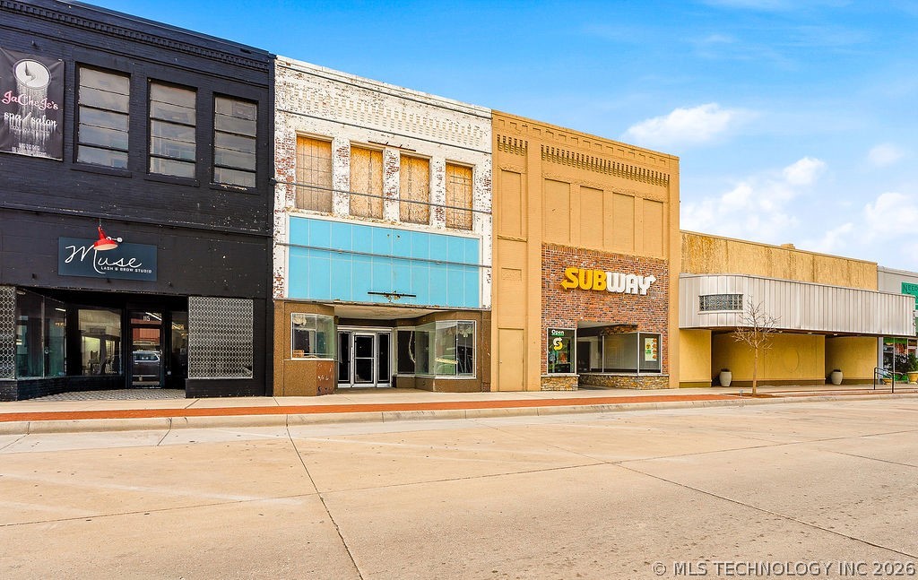 119 W Main