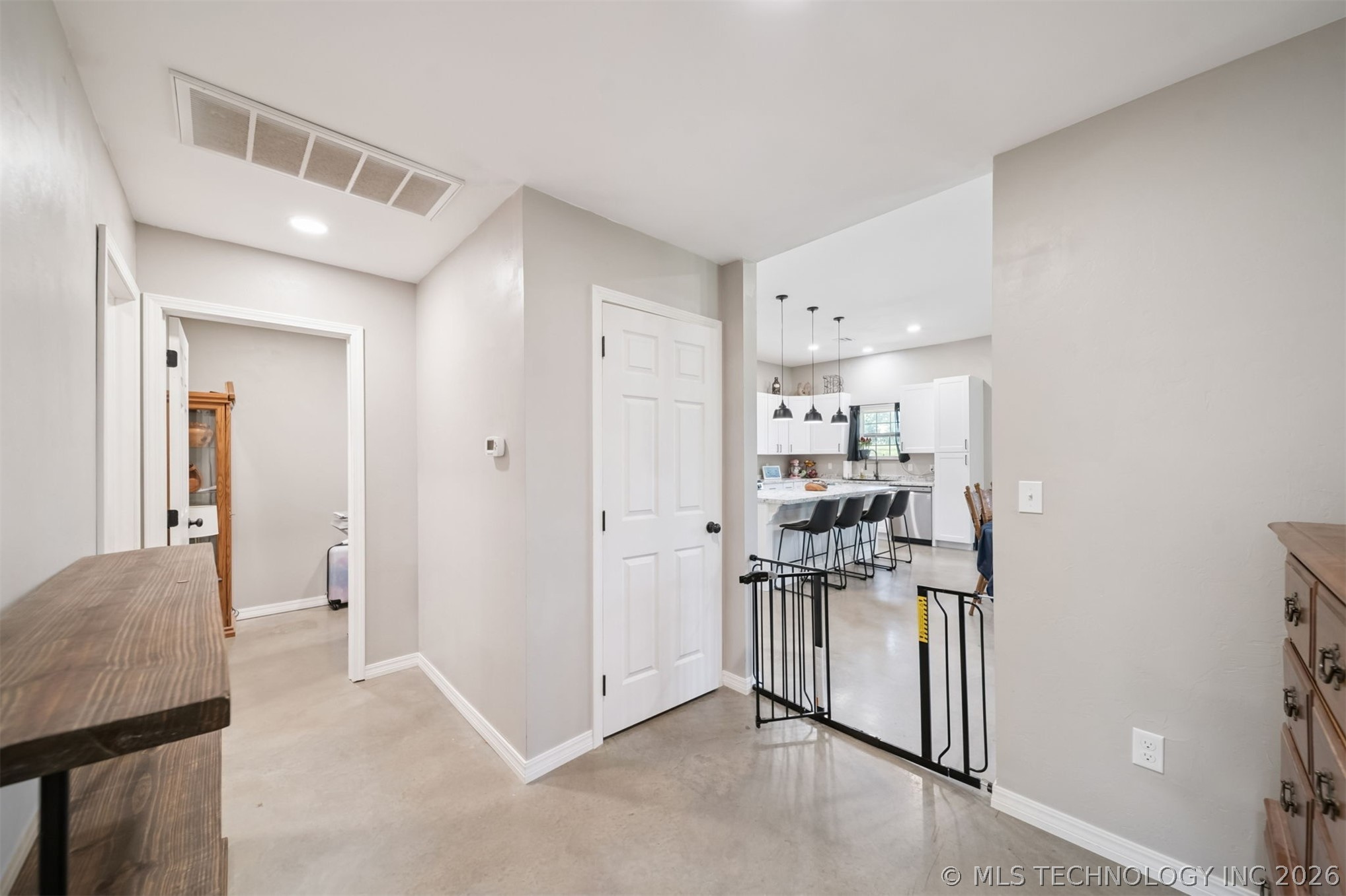 25724 County Road 1560