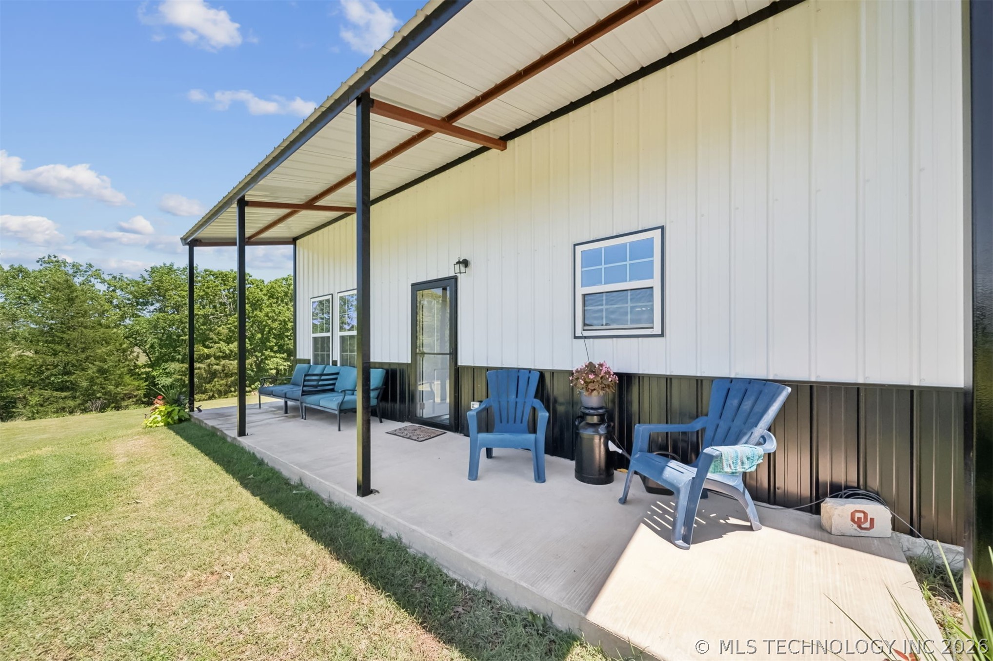 25724 County Road 1560
