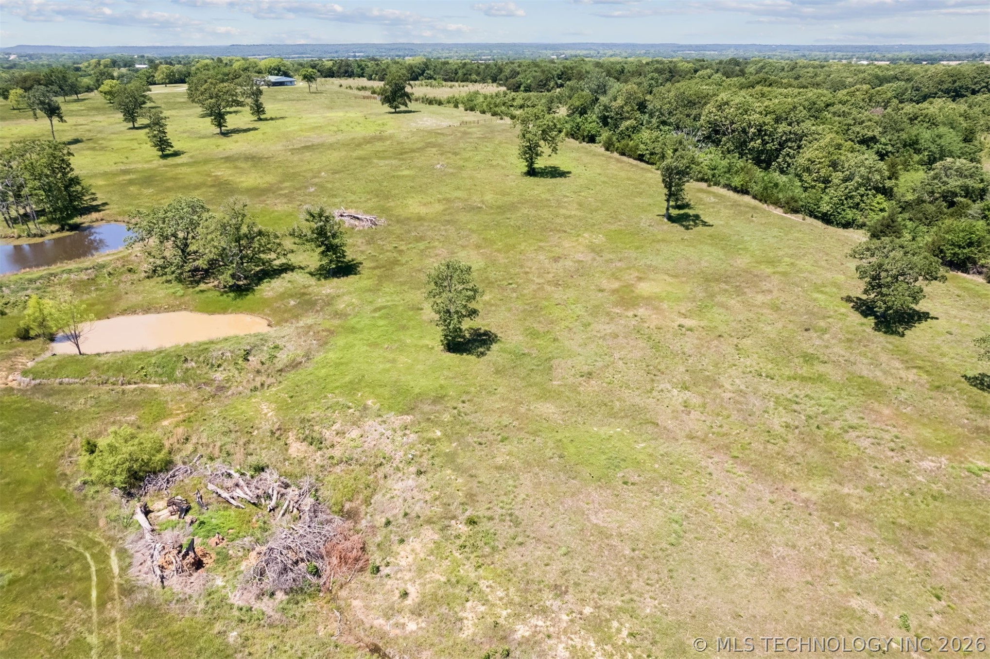 25724 County Road 1560