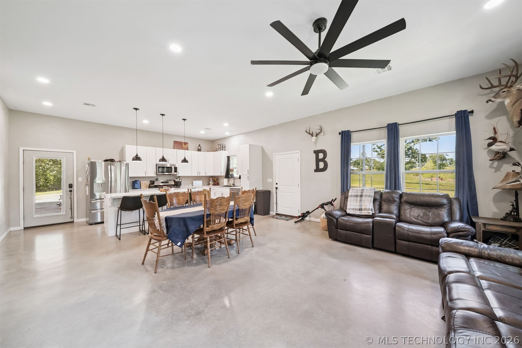 25724 County Road 1560