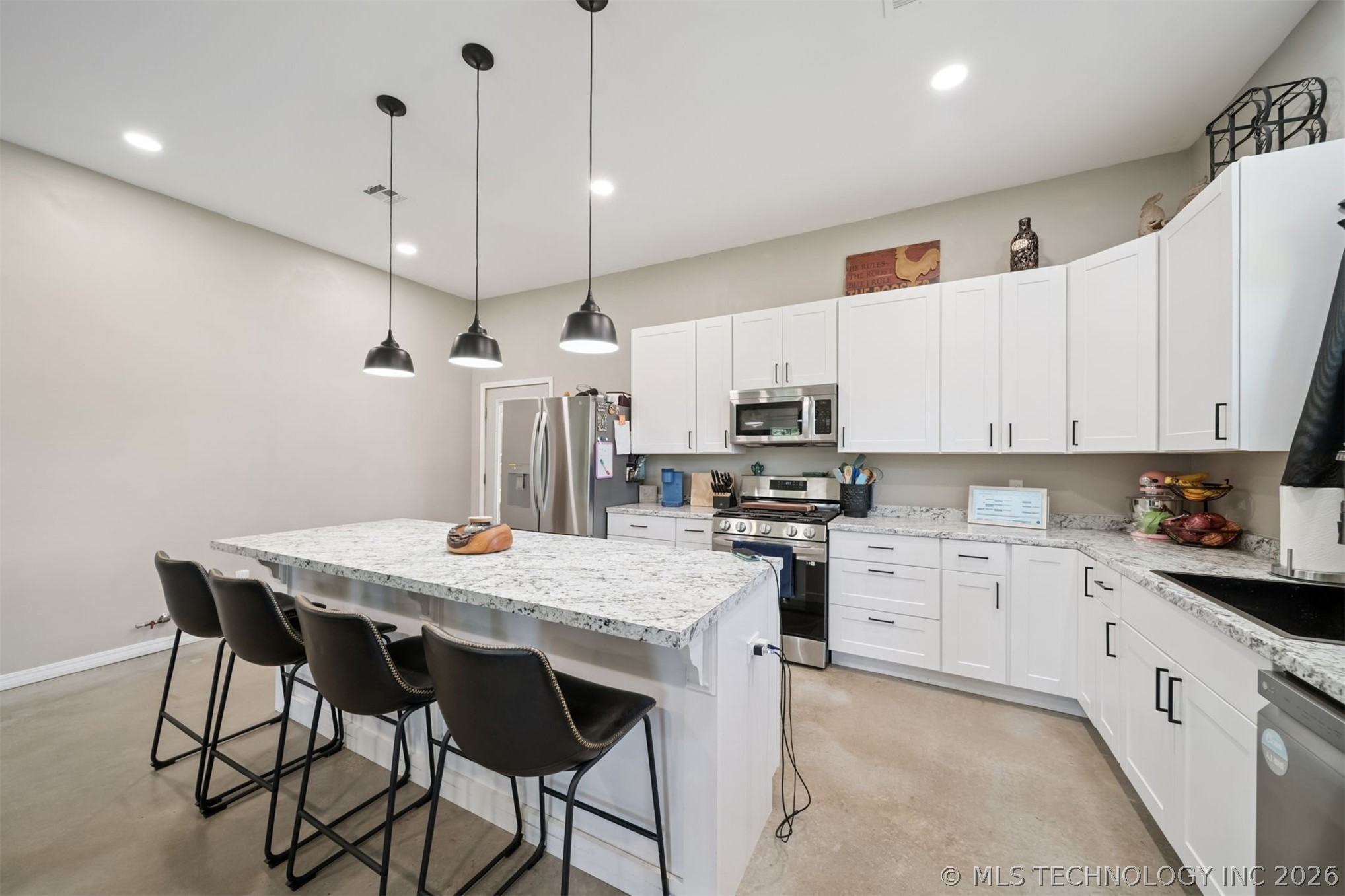 25724 County Road 1560