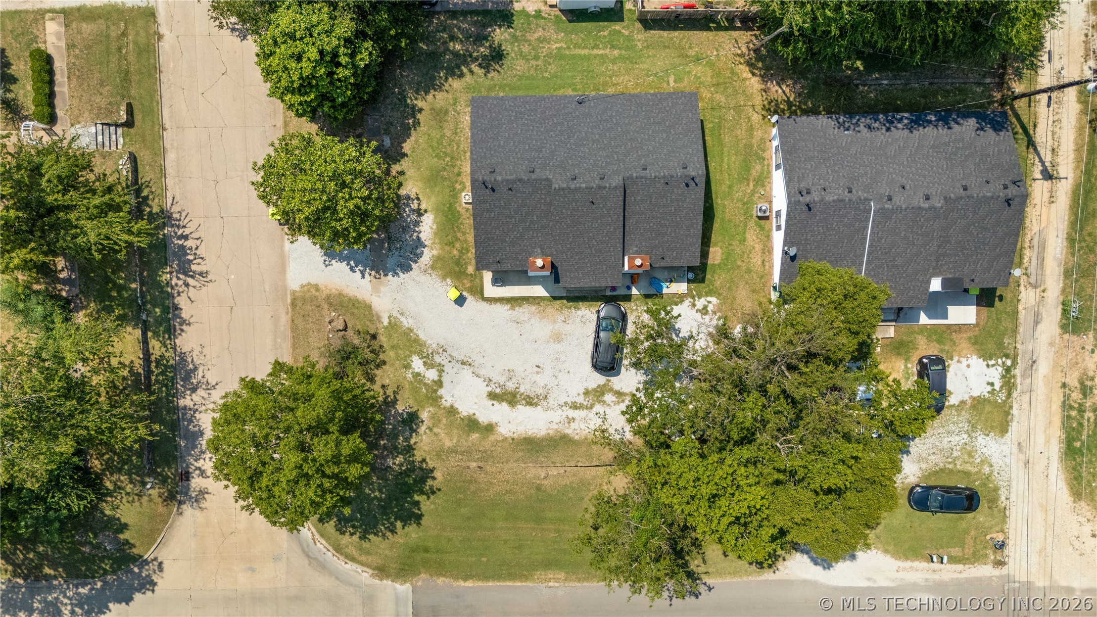 230 E 17th