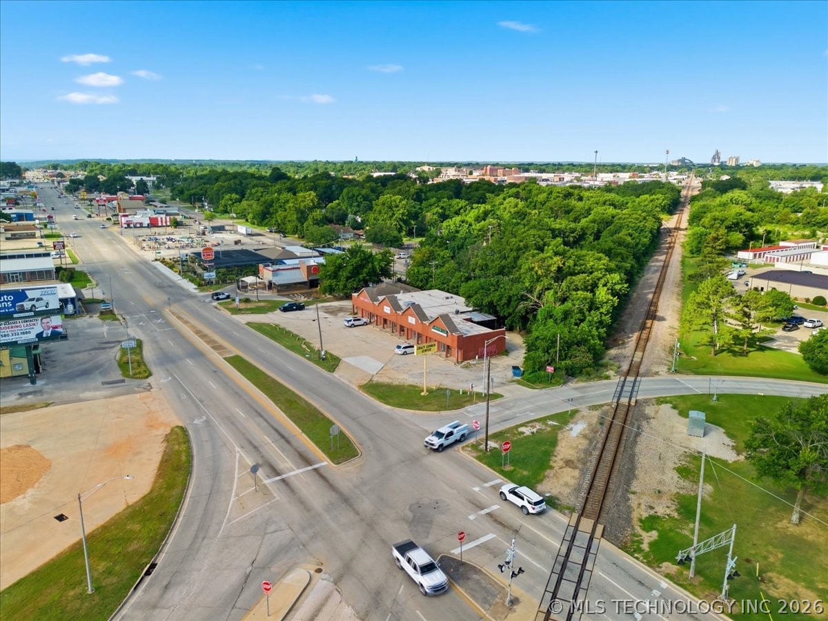 619 N Mississippi