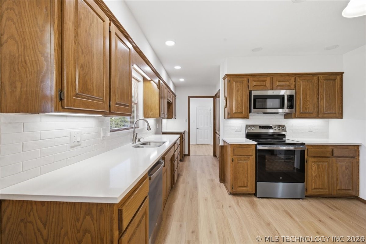 121 W 17th Street