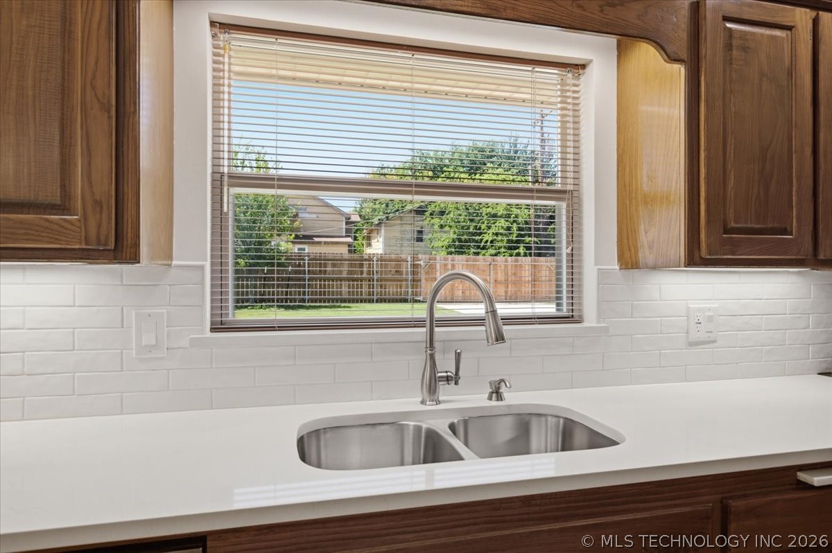 121 W 17th Street