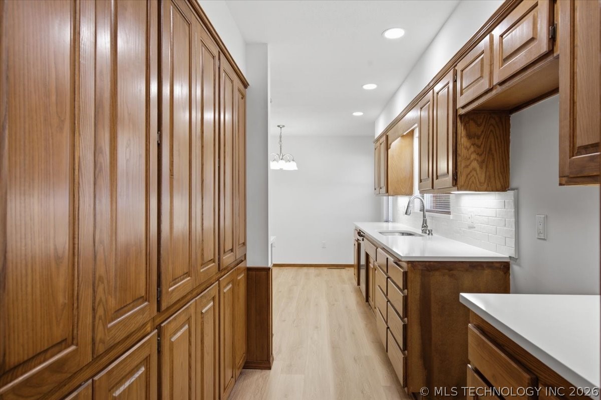 121 W 17th Street