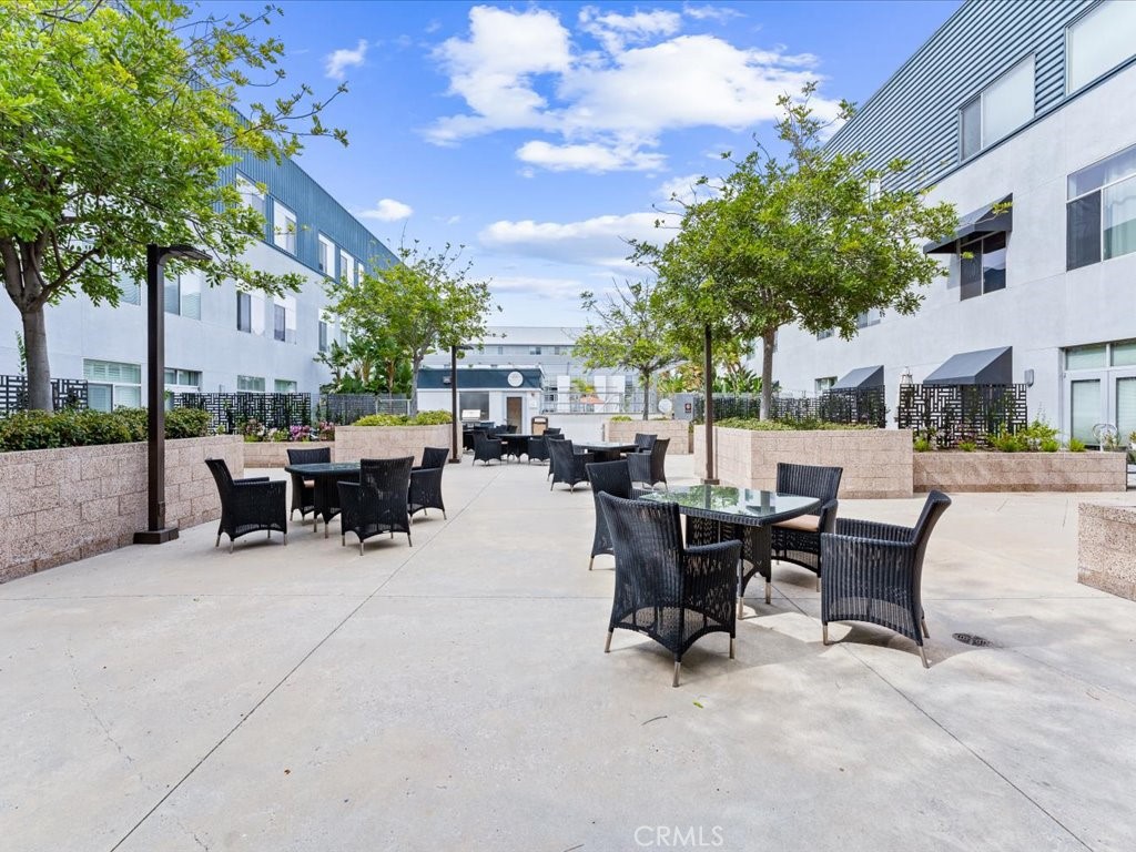 435 W Center Street Promenade 206