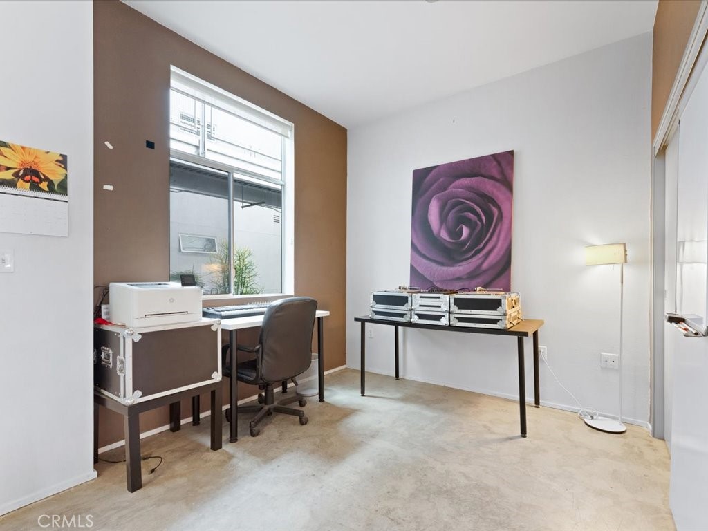 435 W Center Street Promenade 206