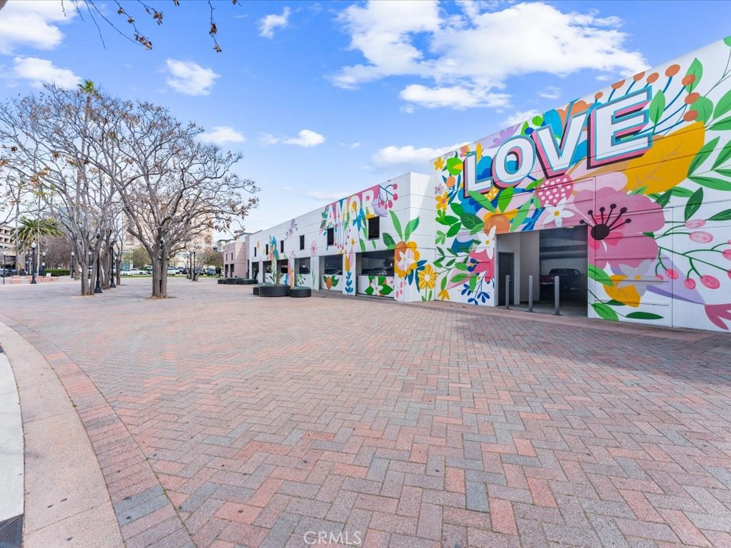 435 W Center Street Promenade 206