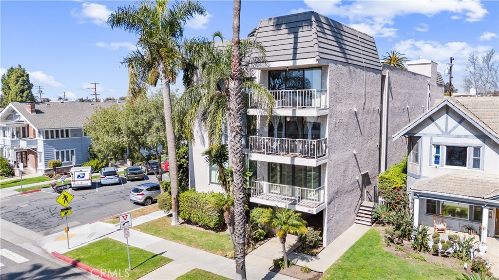 1803 E Ocean Boulevard 302