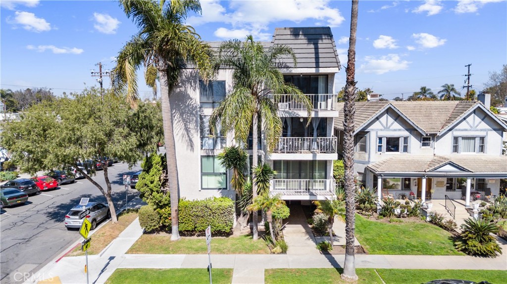 1803 E Ocean Boulevard 302