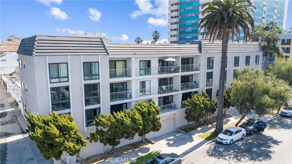 1803 E Ocean Boulevard 302