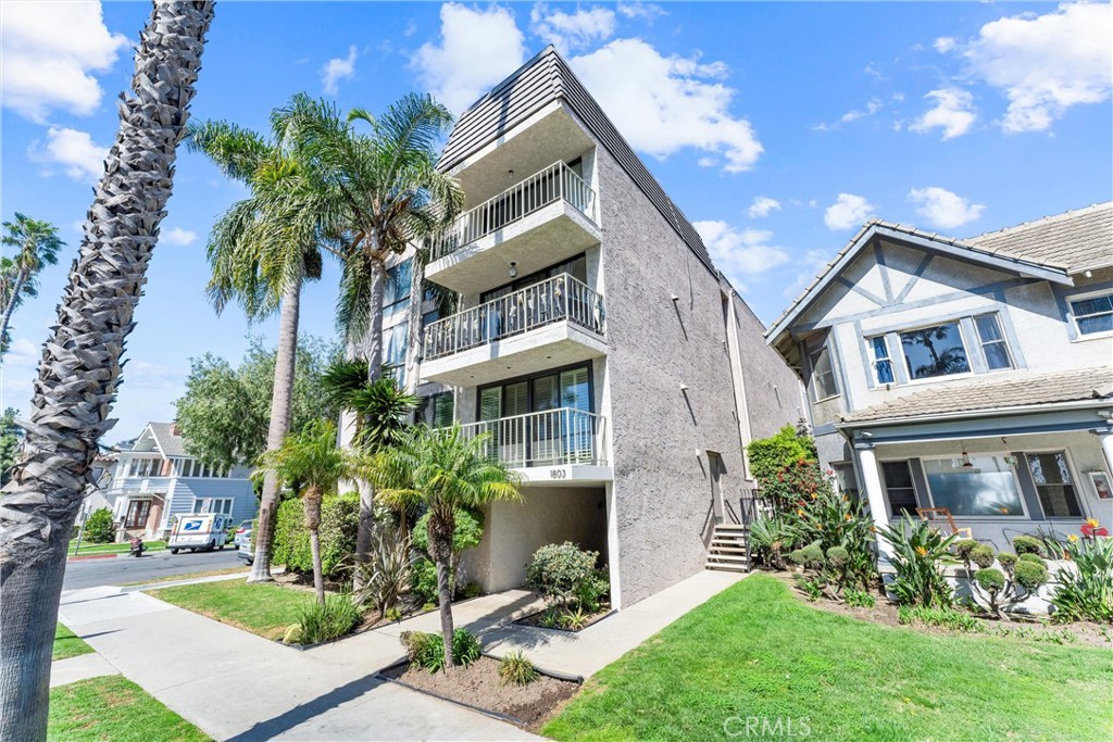 1803 E Ocean Boulevard 302