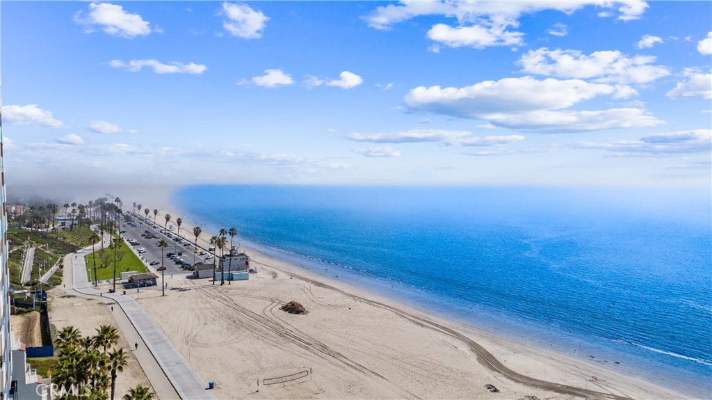 1803 E Ocean Boulevard 302