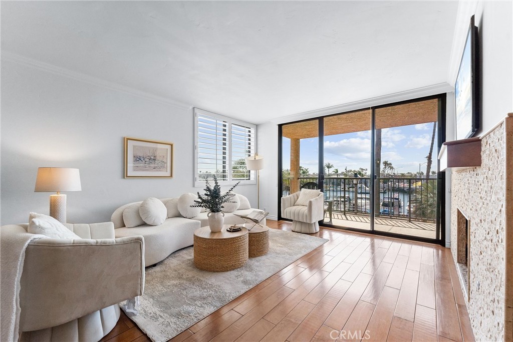 201 Bay Shore Avenue 209