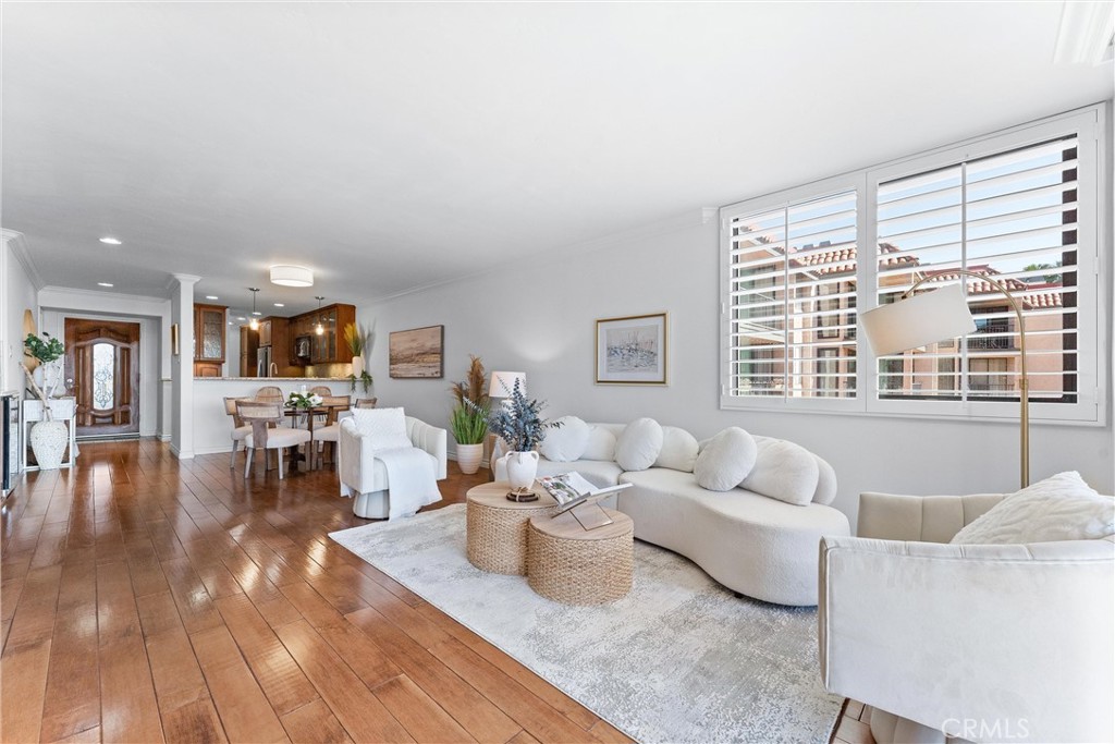 201 Bay Shore Avenue 209