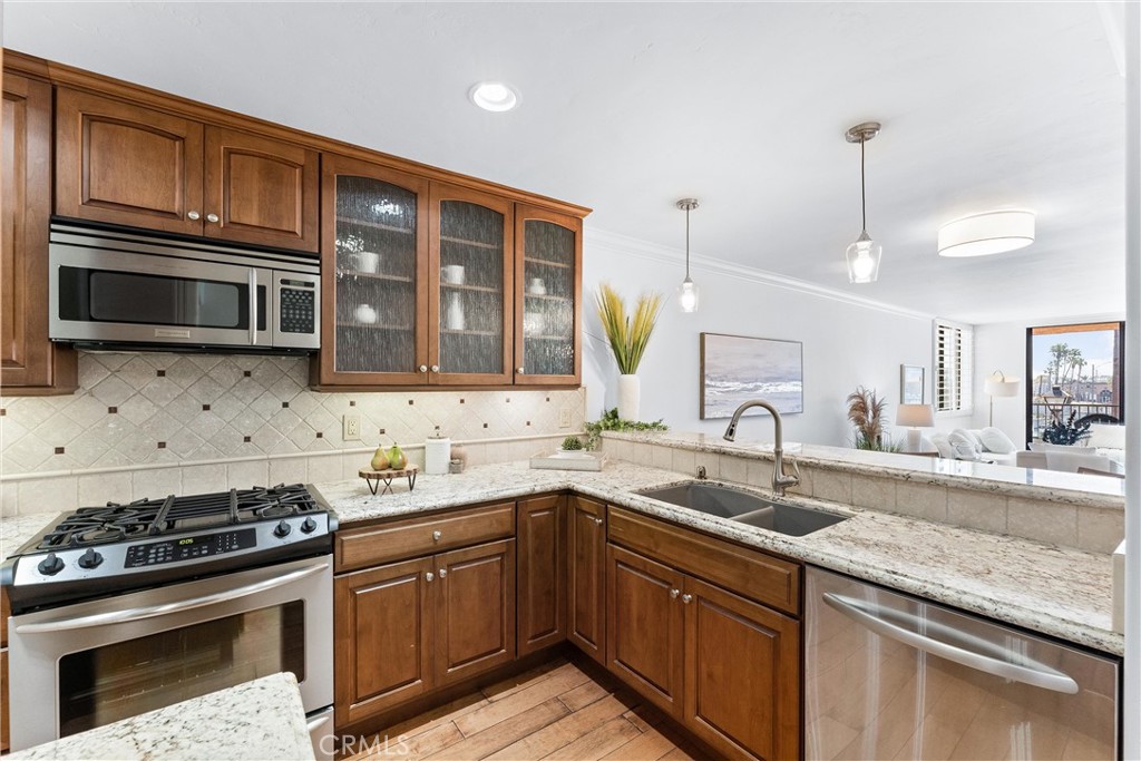 201 Bay Shore Avenue 209