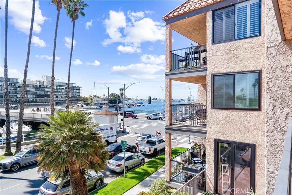 201 Bay Shore Avenue 209