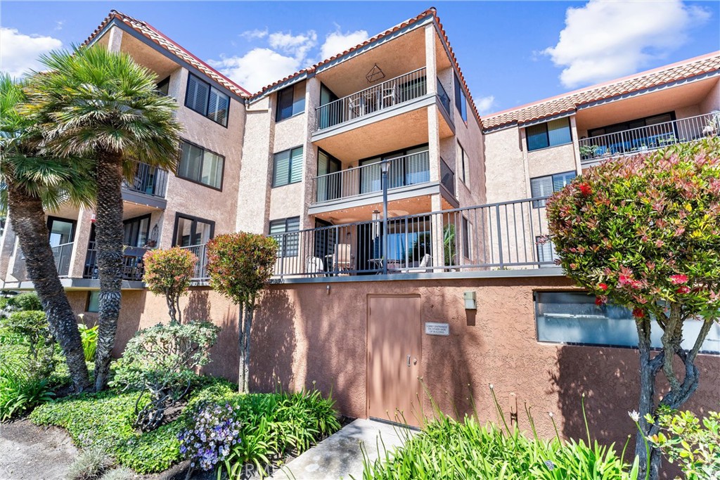 201 Bay Shore Avenue 209