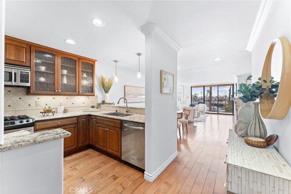 201 Bay Shore Avenue 209