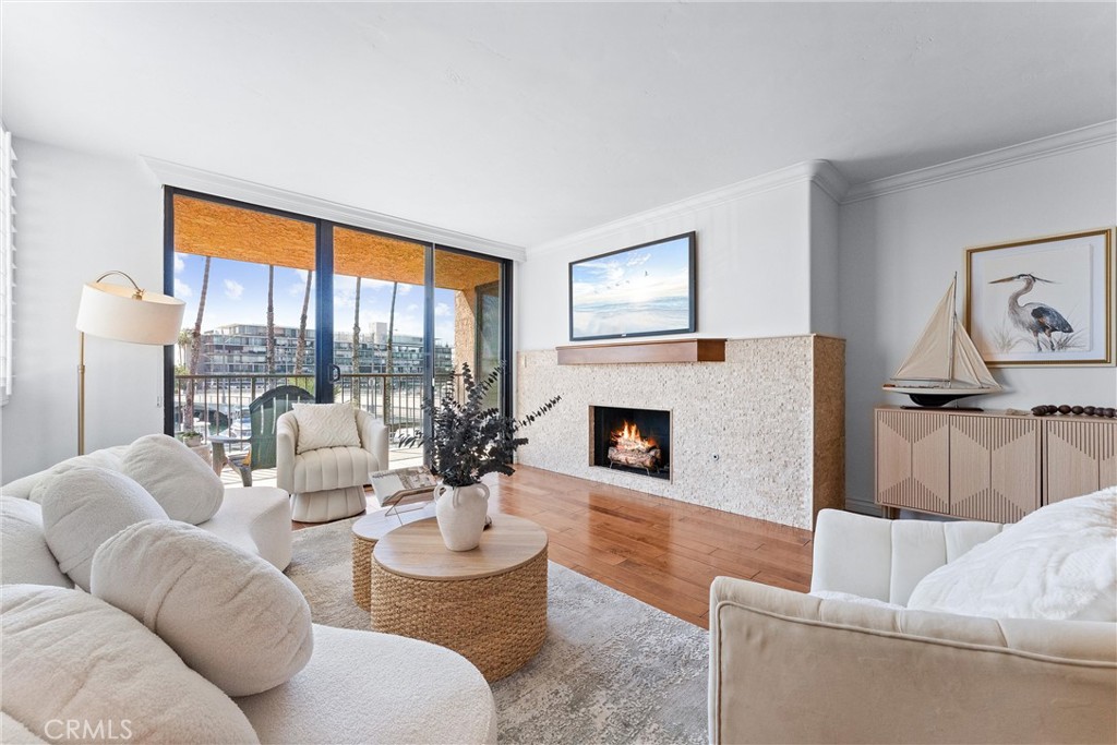 201 Bay Shore Avenue 209