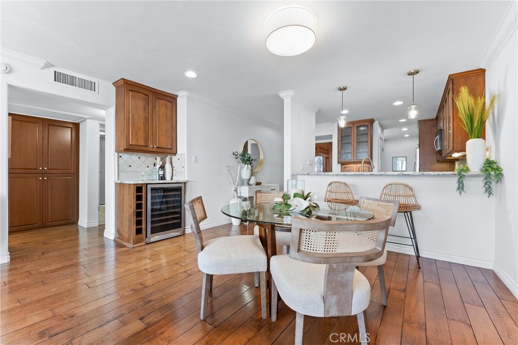 201 Bay Shore Avenue 209