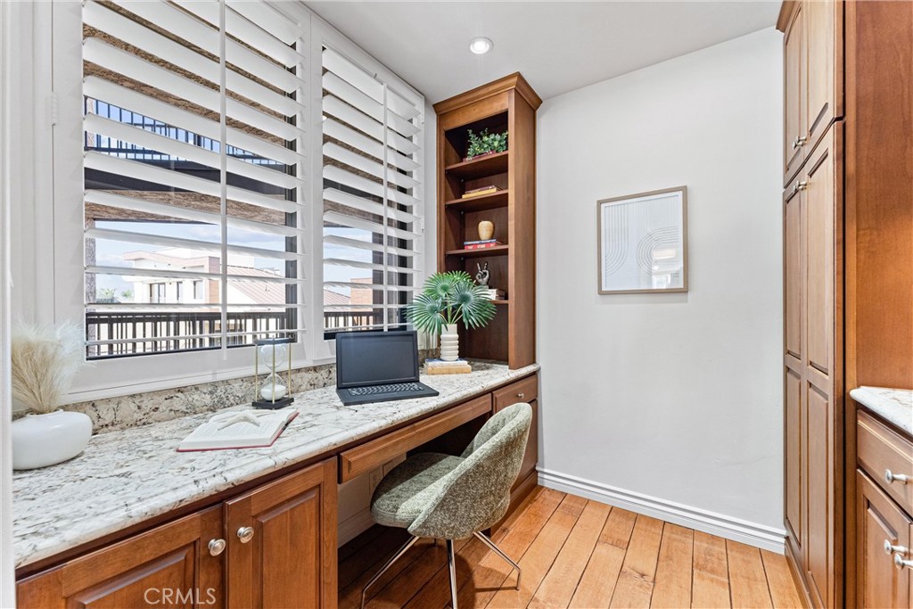 201 Bay Shore Avenue 209