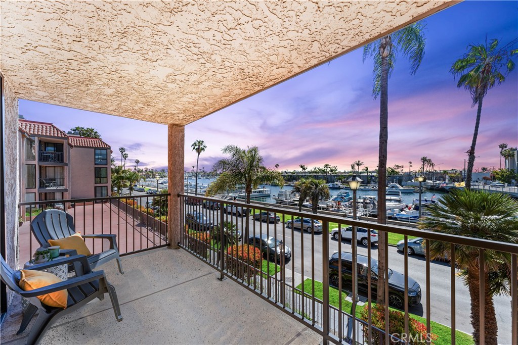 201 Bay Shore Avenue 209