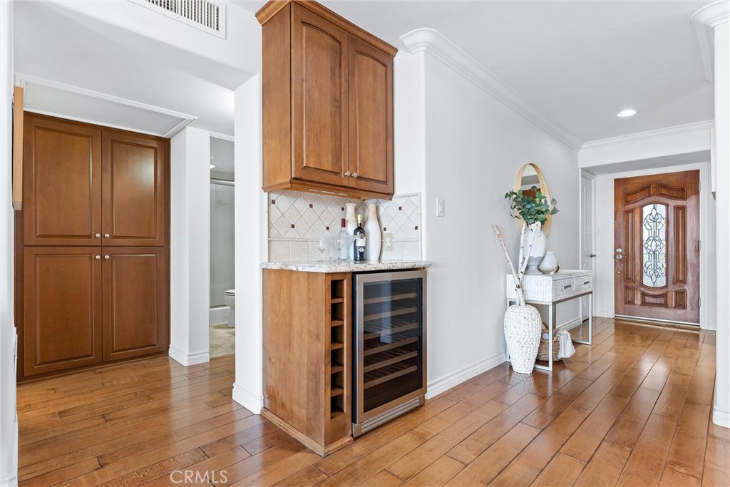 201 Bay Shore Avenue 209