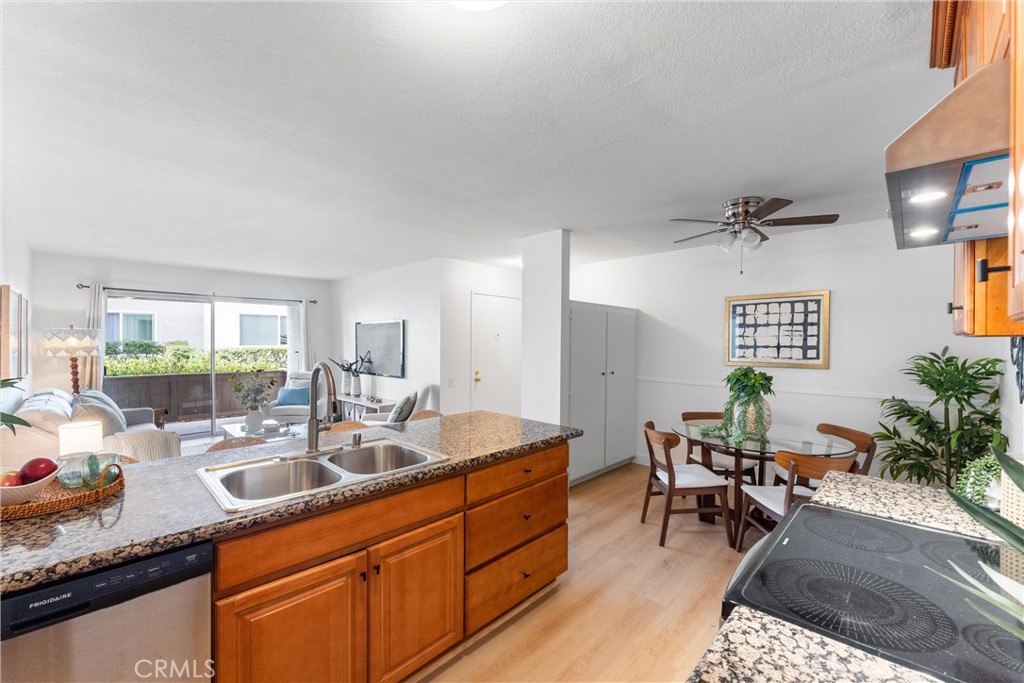 21951 Rimhurst Drive F201