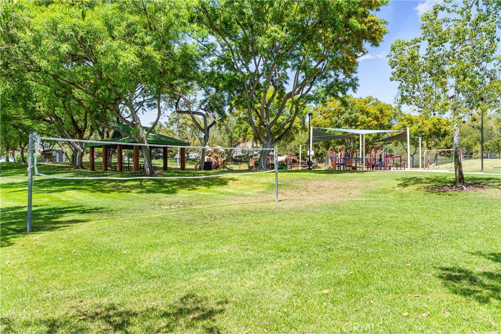 21951 Rimhurst Drive F201