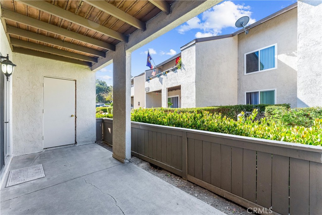 21951 Rimhurst Drive F201