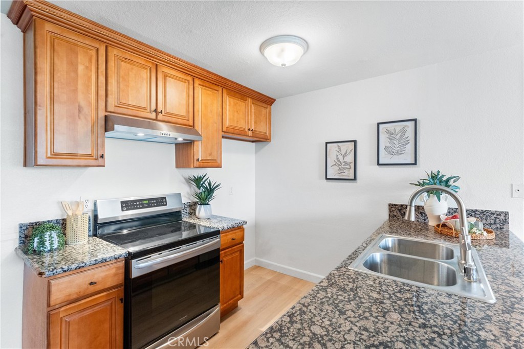 21951 Rimhurst Drive F201