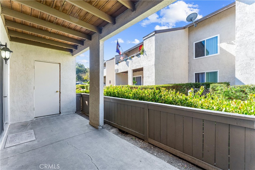 21951 Rimhurst Drive F201